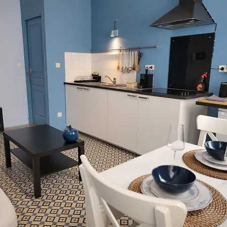 Apartment Apt 2 Du Temple Hypercentre & Parking Cambrai